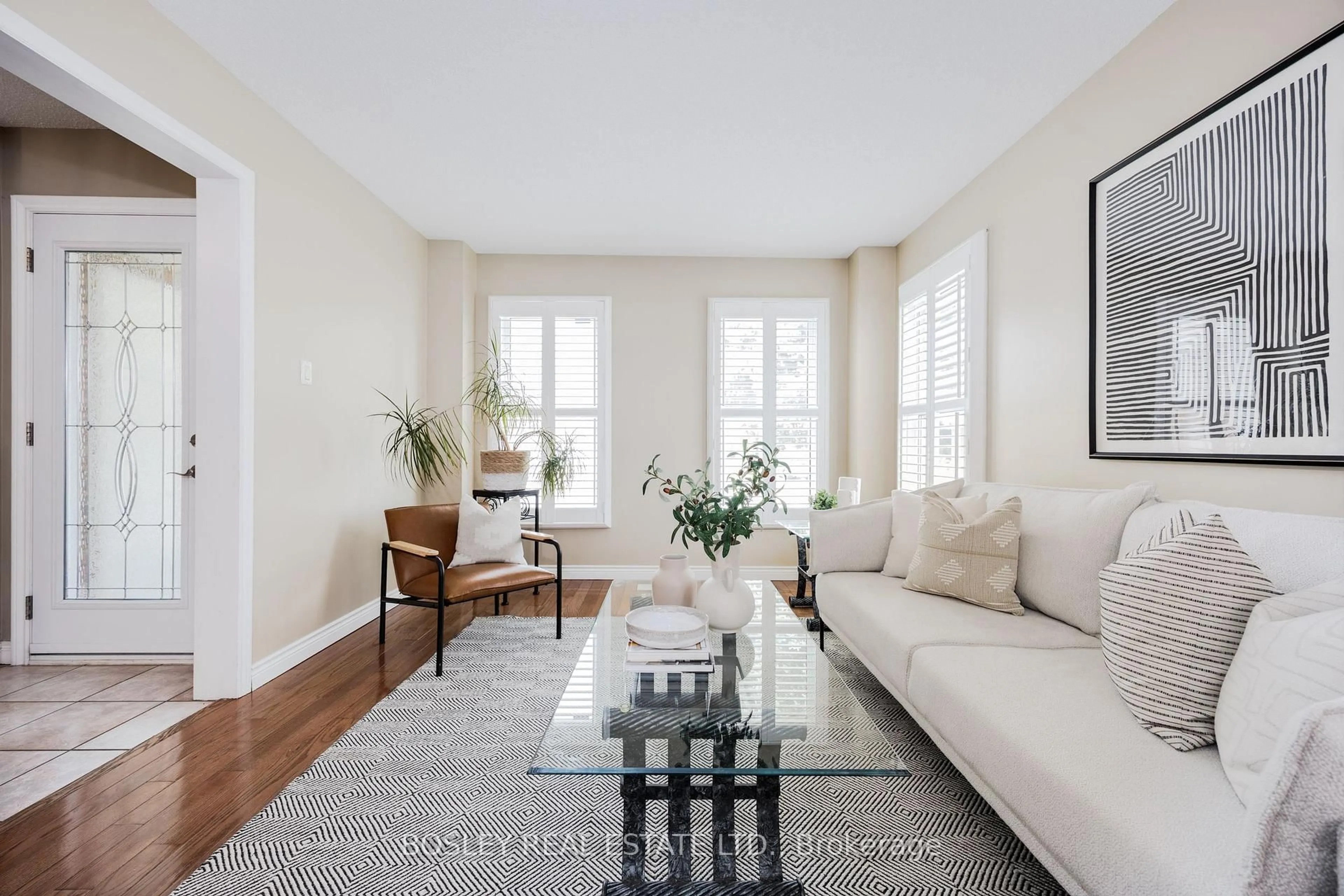 Living room with furniture, unknown for 460 Bud Gregory Blvd, Mississauga Ontario L4Z 2K4