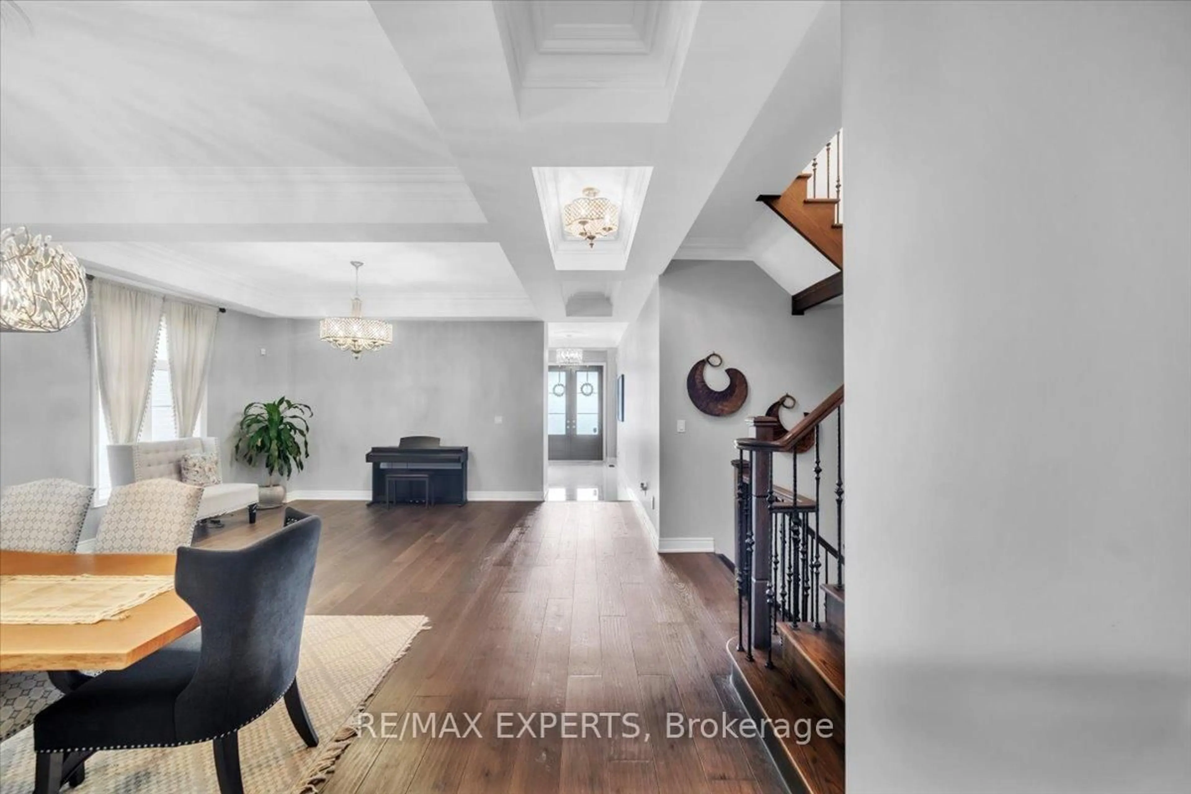 Indoor foyer for 77 Longevity Rd, Brampton Ontario L6X 5P8
