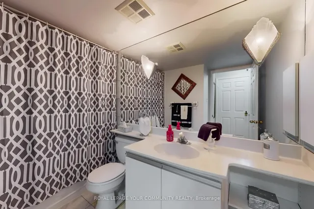 Additional property image - 24 Hanover Rd Unit 404