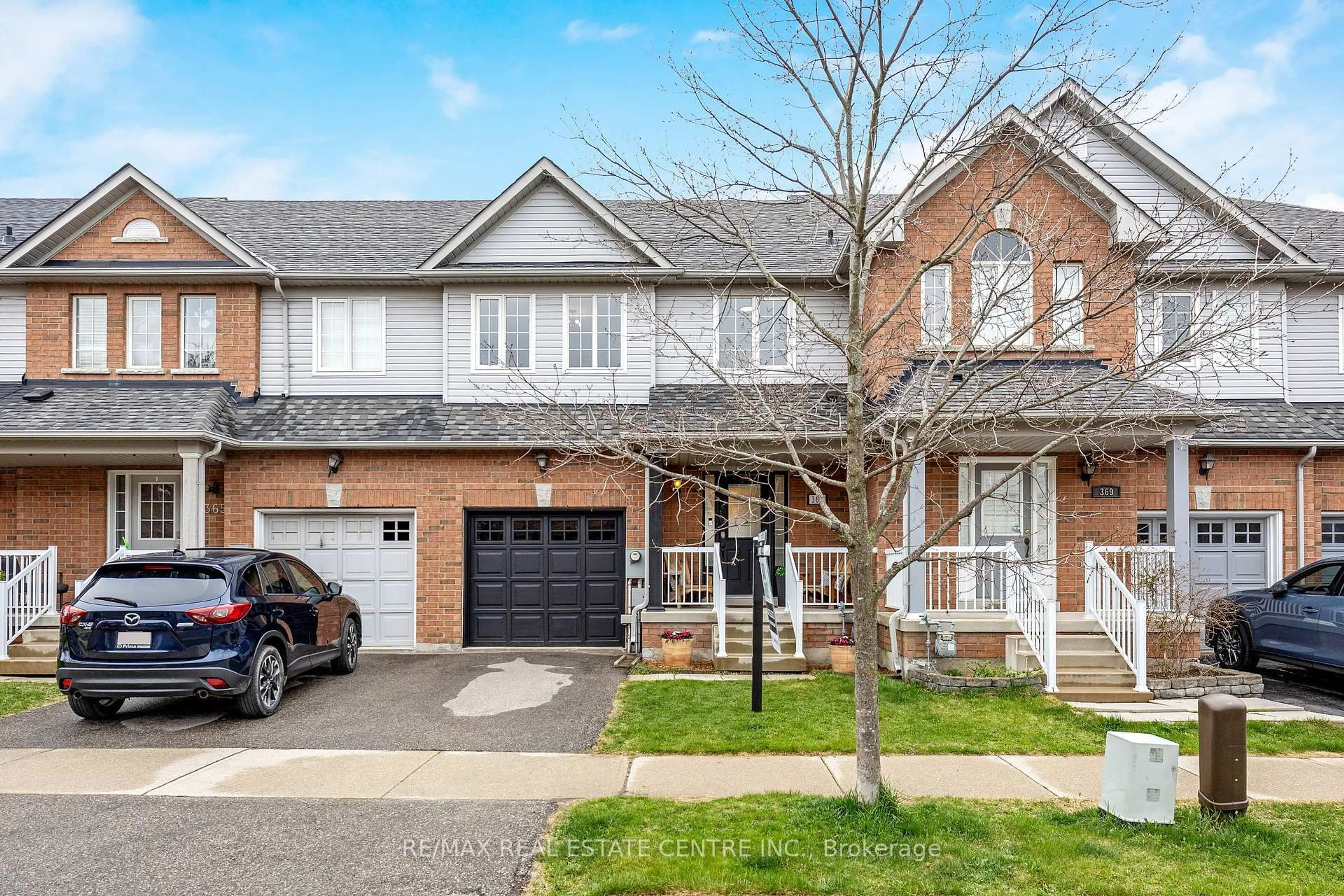 Home with brick exterior material, street for 367 Hobbs Cres, Milton Ontario L9T 0J2