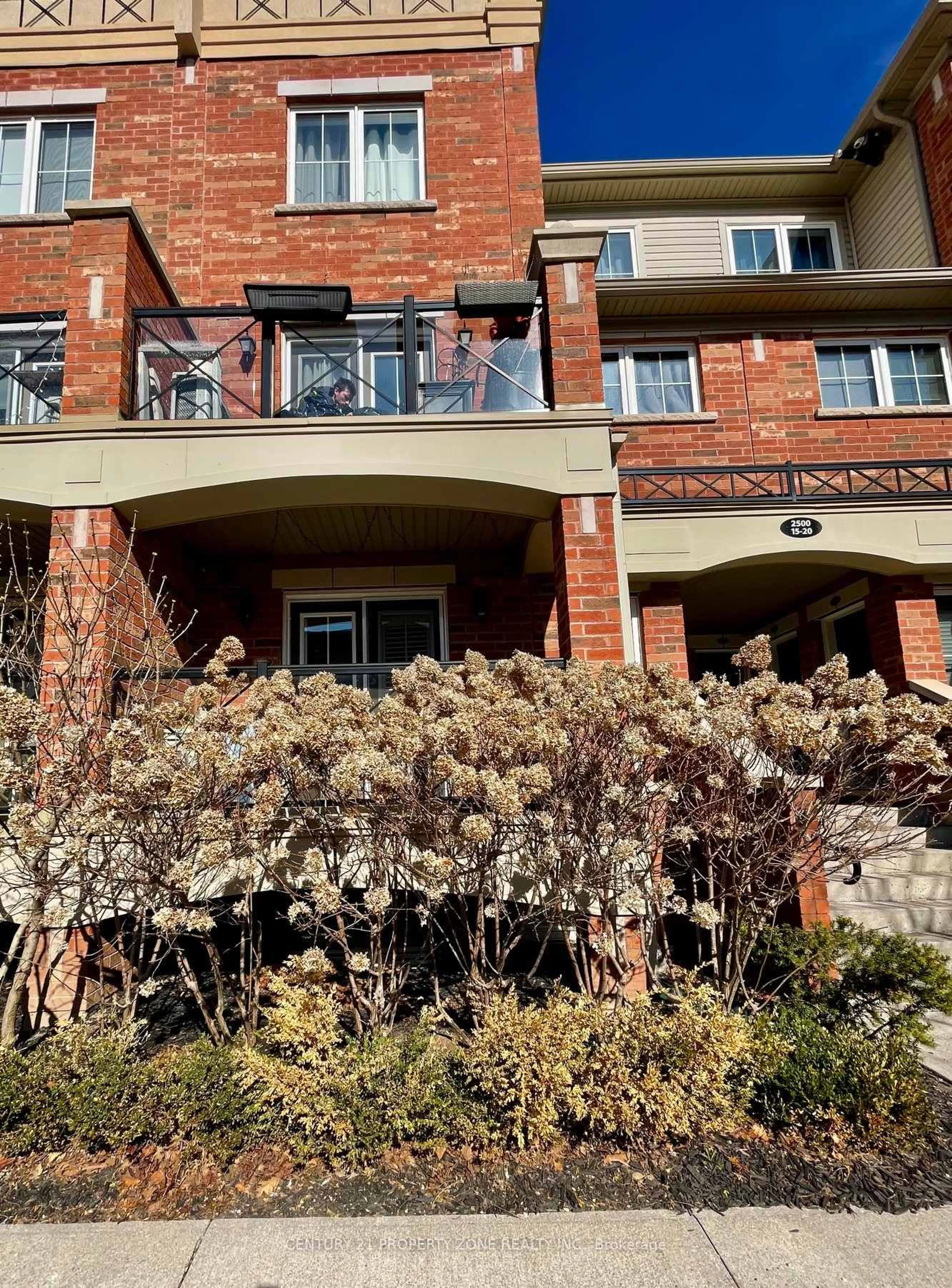 Unknown for 2500 Post Rd #20, Oakville Ontario L6H 0K1