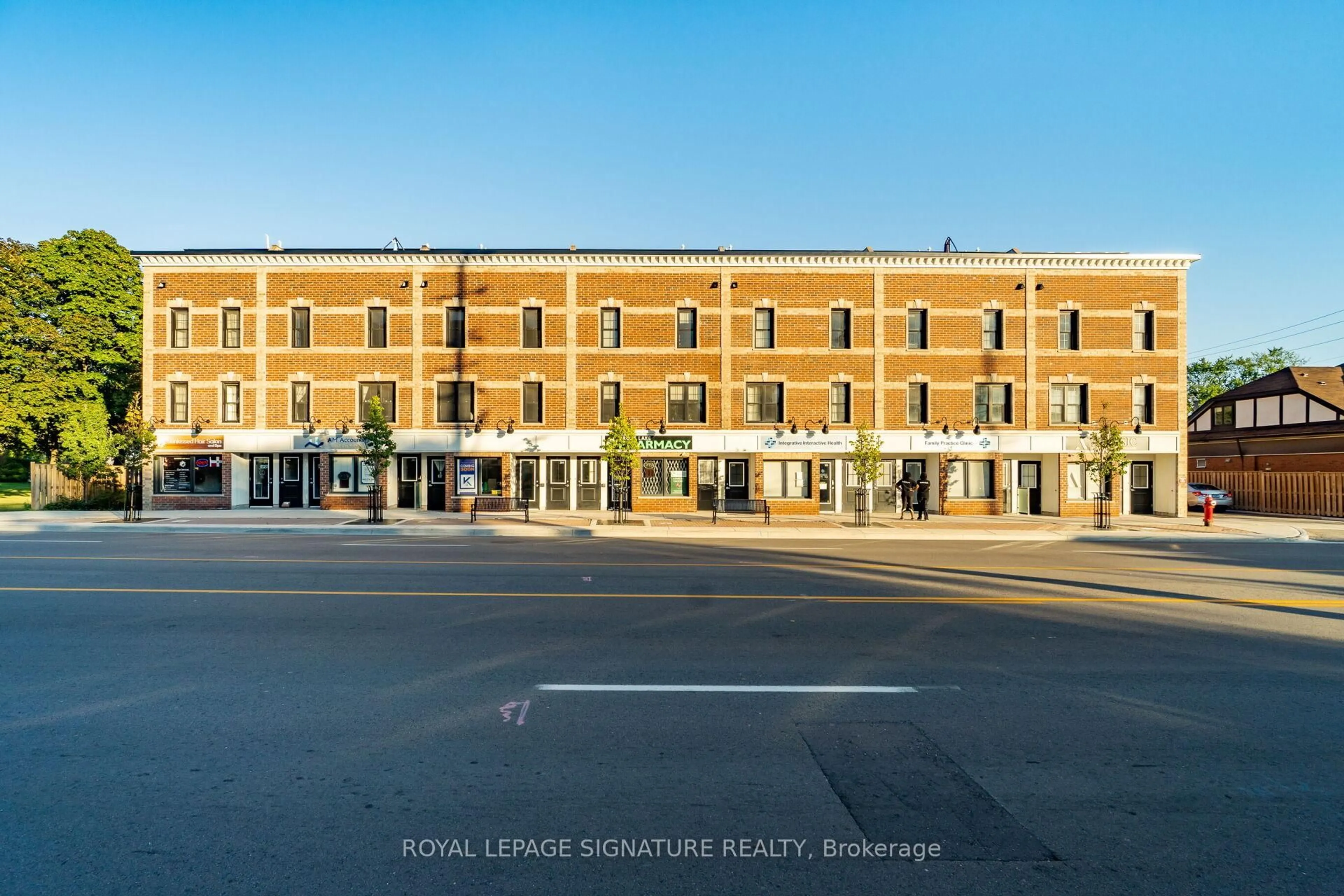 Unknown for 760 Lakeshore Rd #206, Mississauga Ontario L5E 1C7