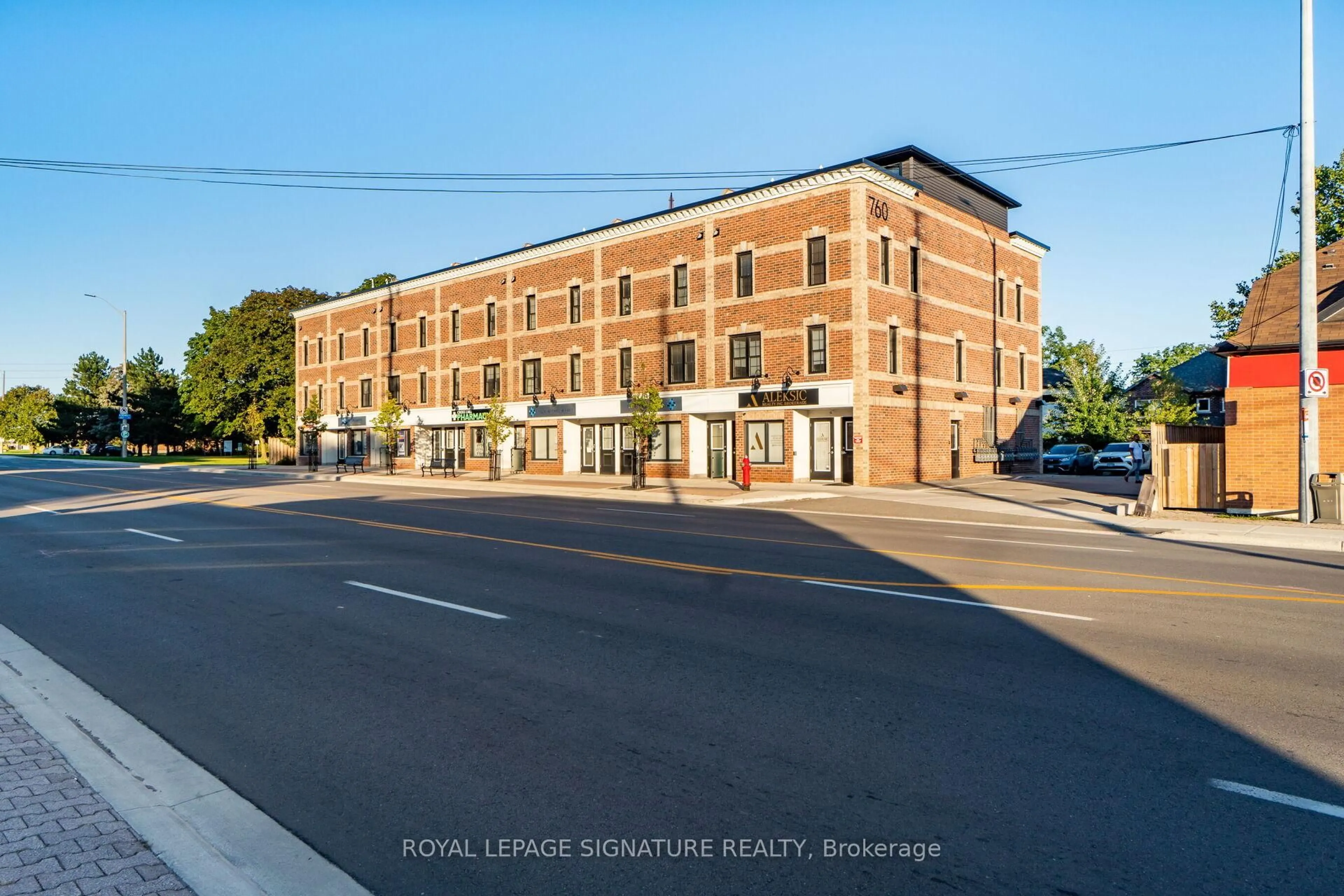 Unknown for 760 Lakeshore Rd #206, Mississauga Ontario L5E 1C7
