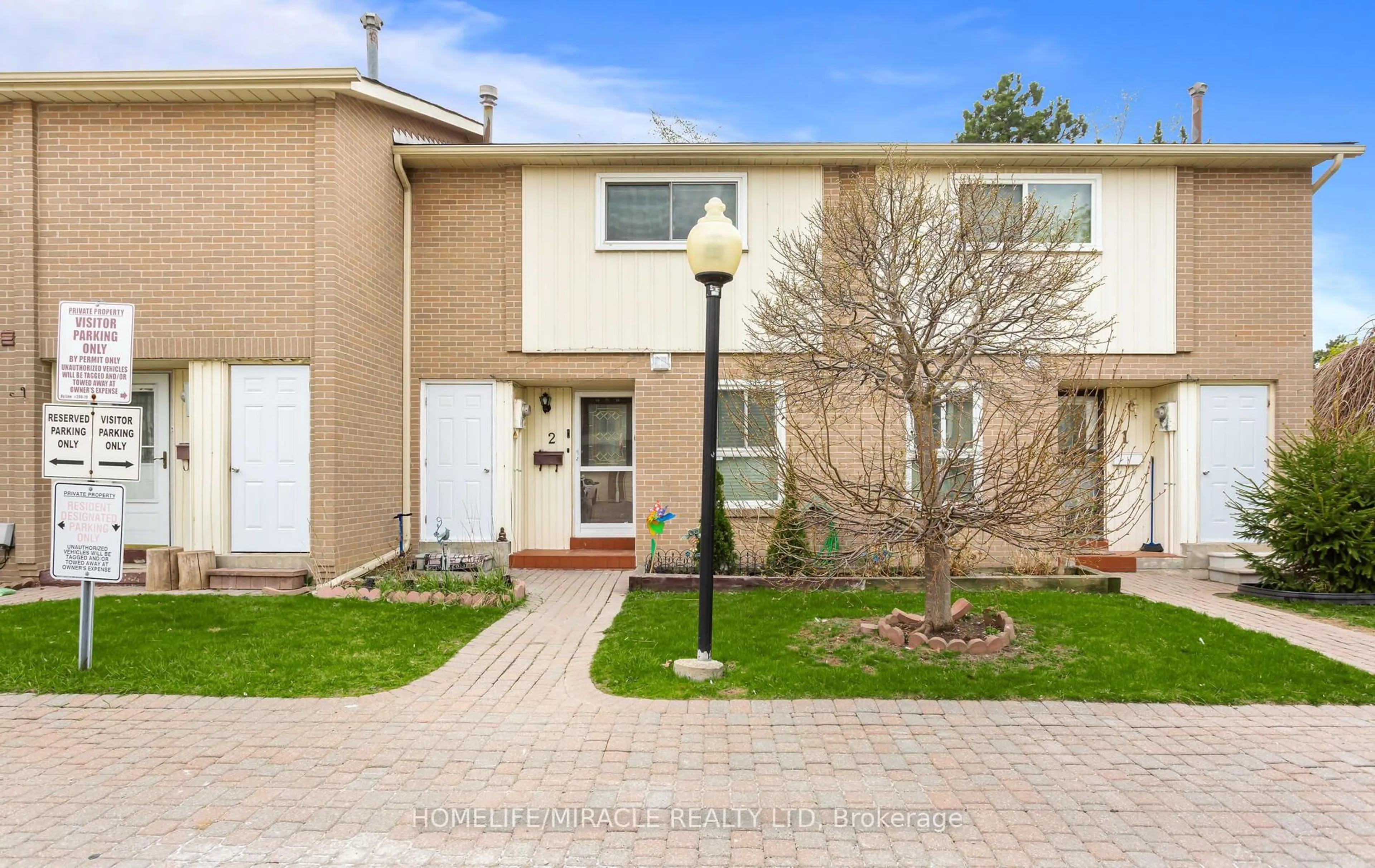 Unknown for 2 Craigleigh Cres #2, Brampton Ontario L6T 2E3