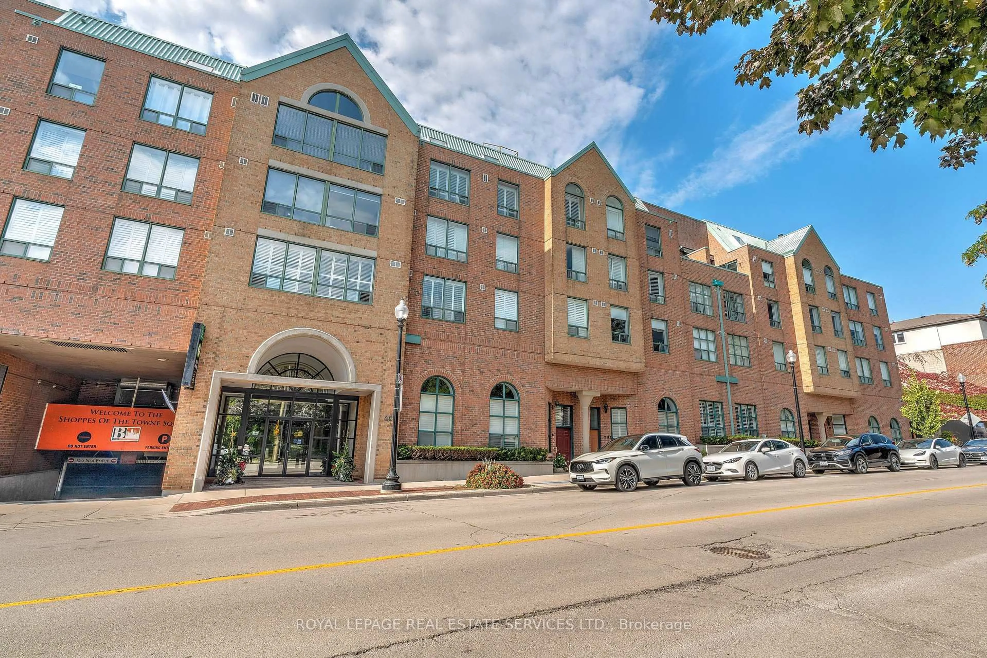 Unknown for 221 Robinson St #PH8, Oakville Ontario L6J 7N9