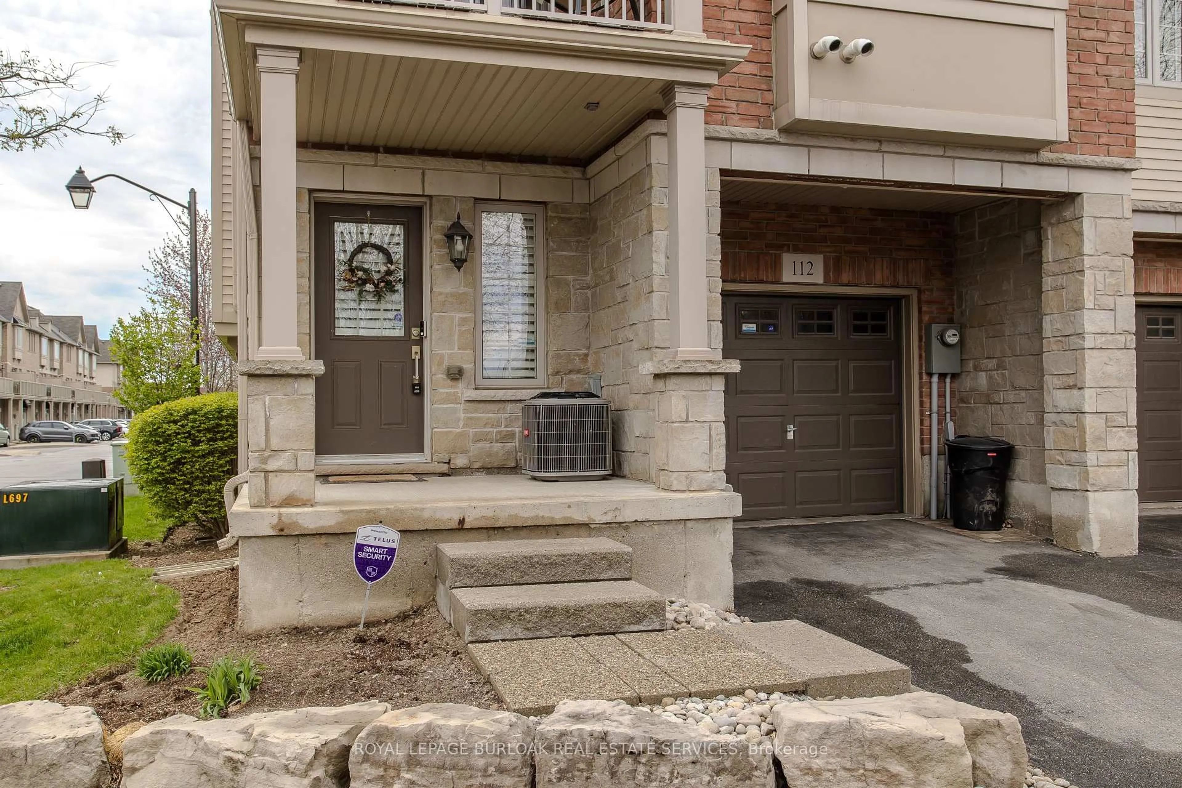 Unknown for 1401 Plains Rd #112, Burlington Ontario L7R 0C2