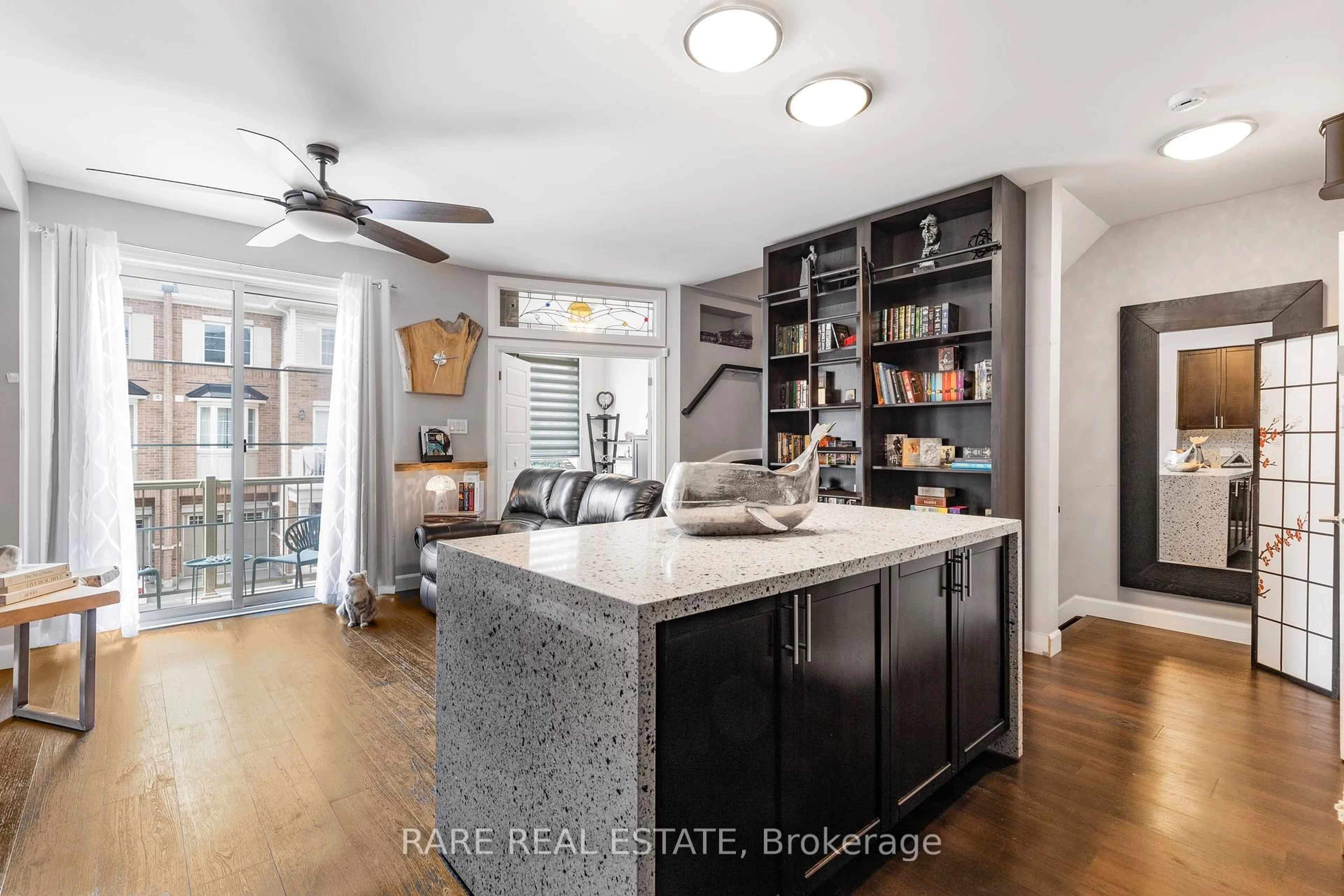 Open concept kitchen, ceramic/tile floor for 165 Hampshire Way #107, Milton Ontario L9T 8M7