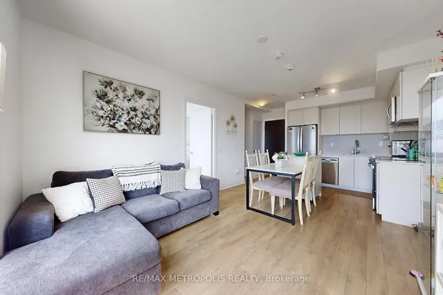 Additional property image - 1461 LAWRENCE Ave Unit 2103