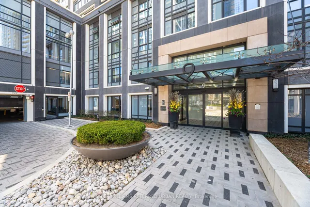 Additional property image - 9 Mabelle Ave Unit 2422
