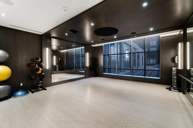 Additional property image - 9 Mabelle Ave Unit 2422