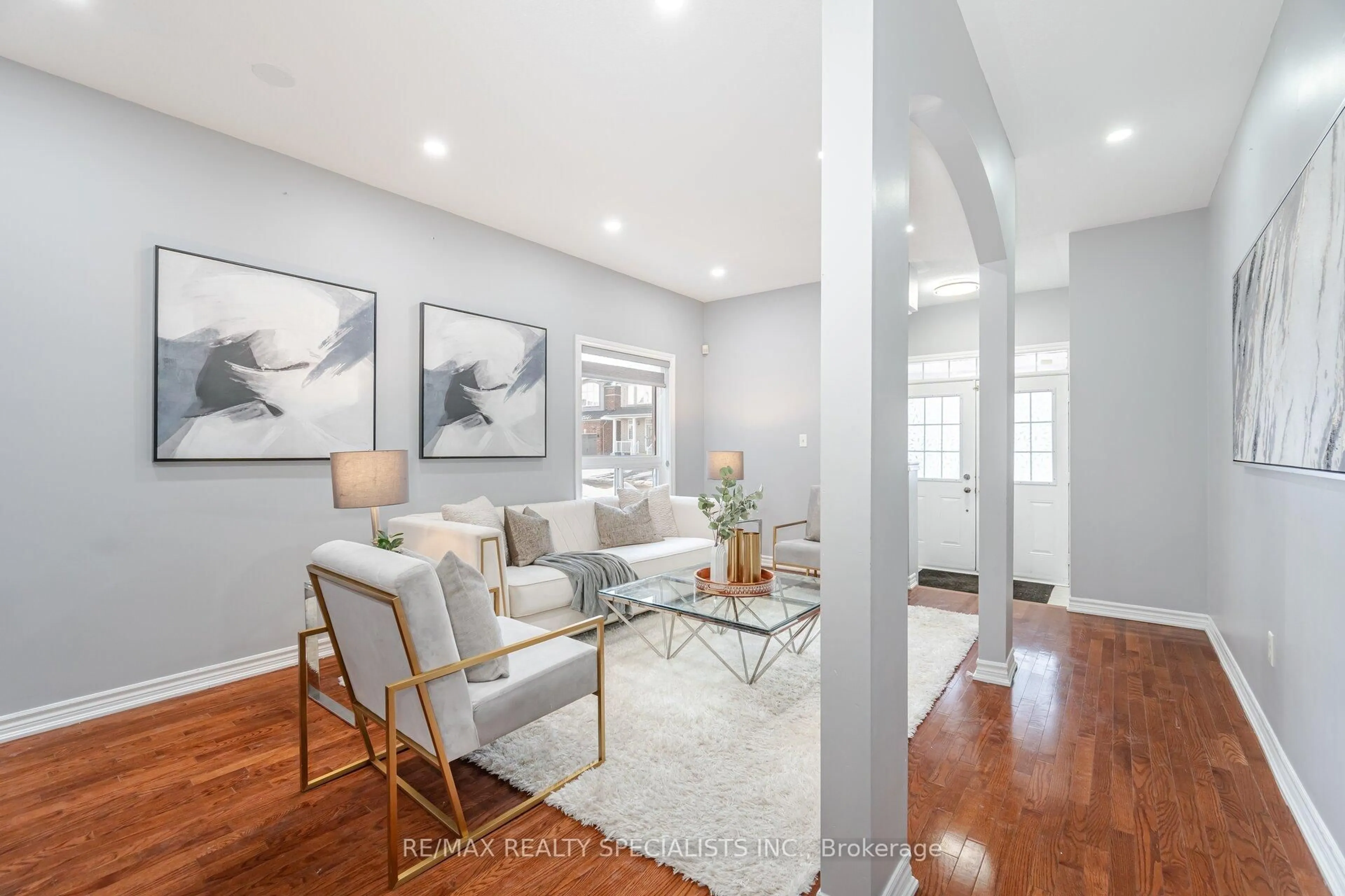 Living room with furniture, unknown for 6 Arctic Fox Cres, Brampton Ontario L6R 0J2