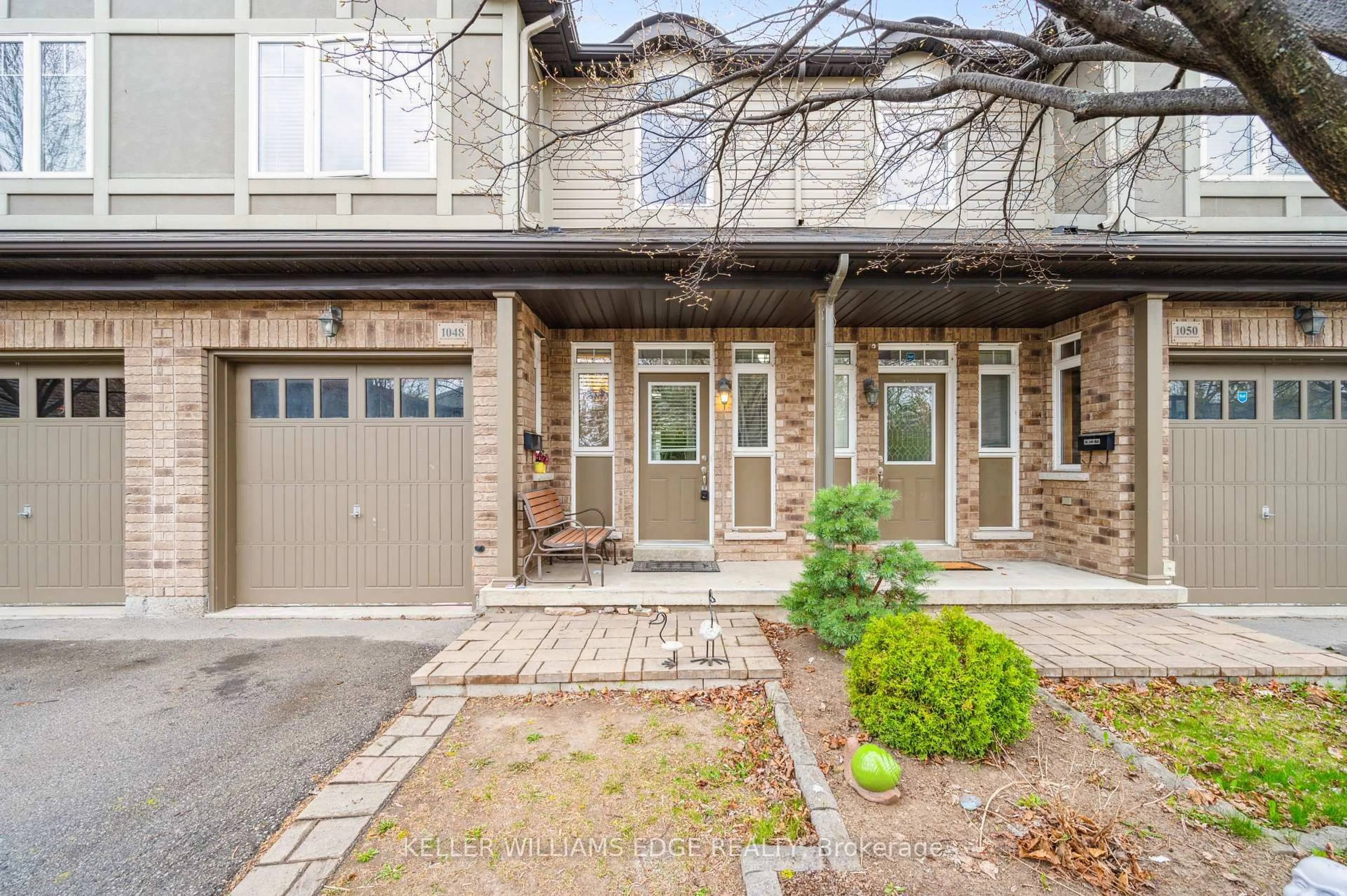 Home with brick exterior material, street for 1048 Ryckman Common, Burlington Ontario L7R 0B6