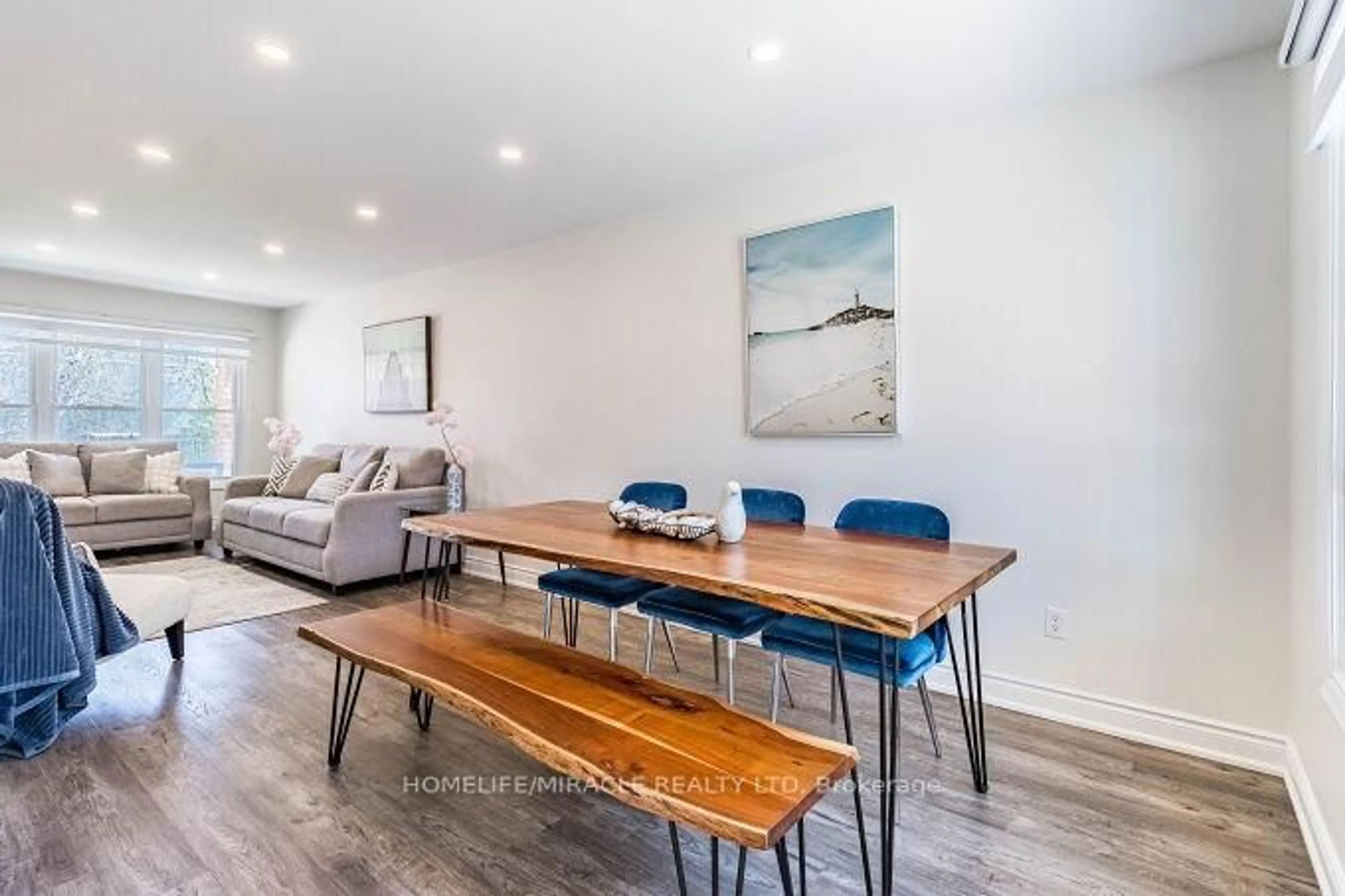 Dining room, wood/laminate floor for 95 Havelock Dr, Brampton Ontario L6W 4C8