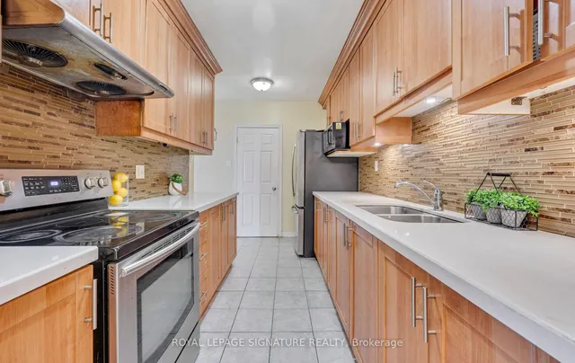 Additional property image - 3025 Queen Frederica Dr Unit 201