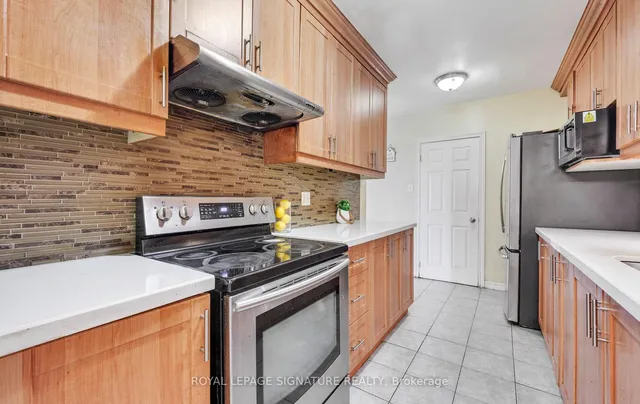 Additional property image - 3025 Queen Frederica Dr Unit 201