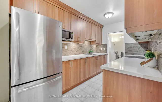 Additional property image - 3025 Queen Frederica Dr Unit 201
