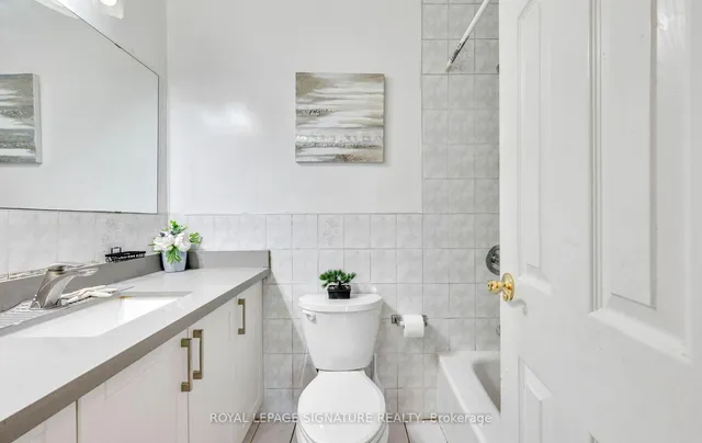 Additional property image - 3025 Queen Frederica Dr Unit 201