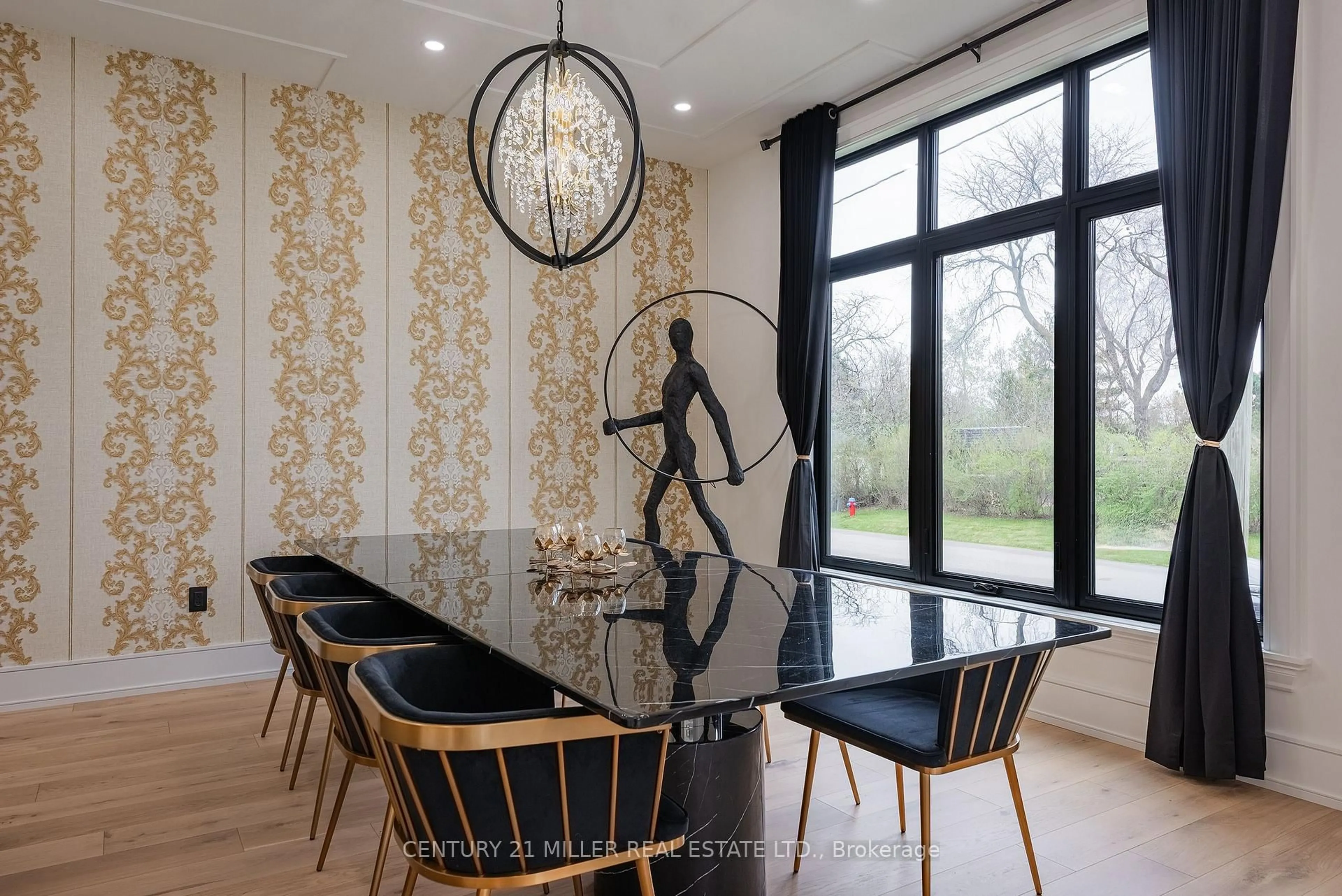 Dining room, unknown for 2049 Wakely St, Oakville Ontario L6L 2K3