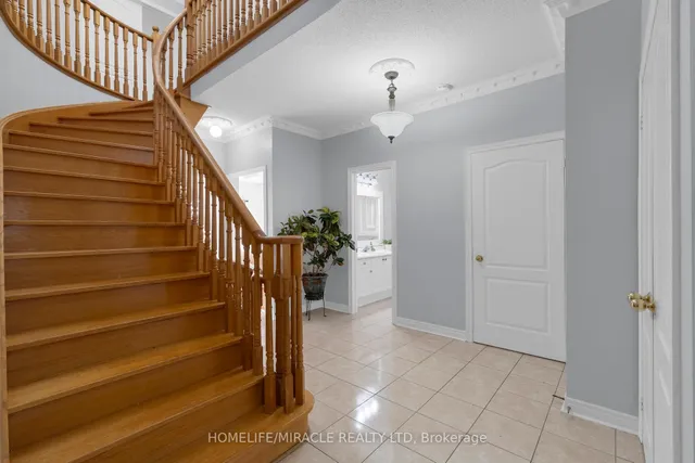 Additional image 30 of 18 Hartwell Gate