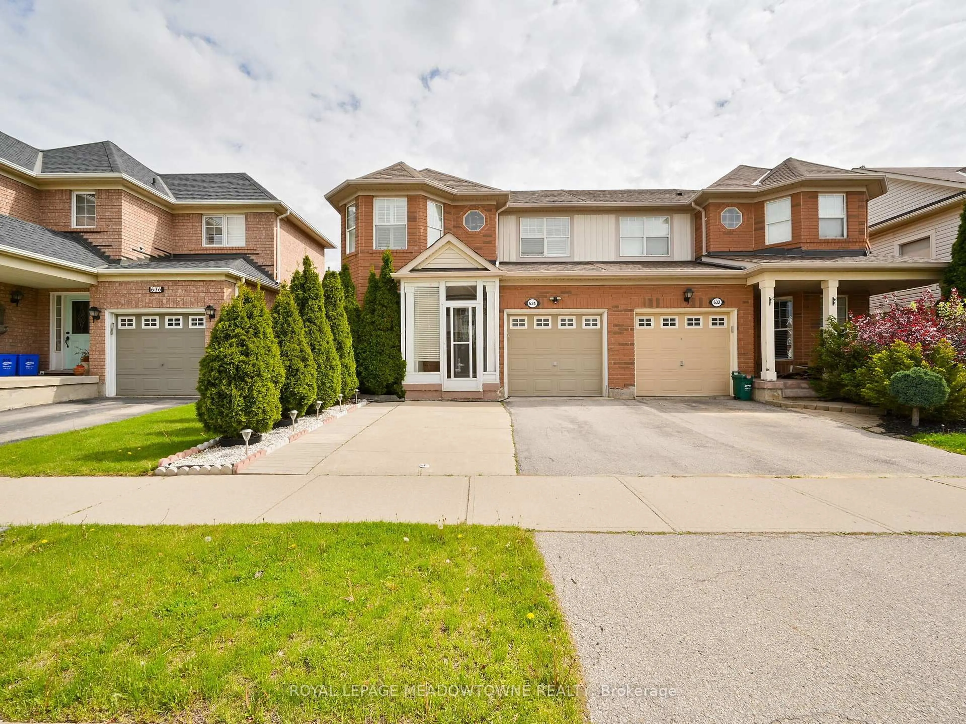 Home with brick exterior material, street for 634 Hamilton Cres, Milton Ontario L9T 6G9