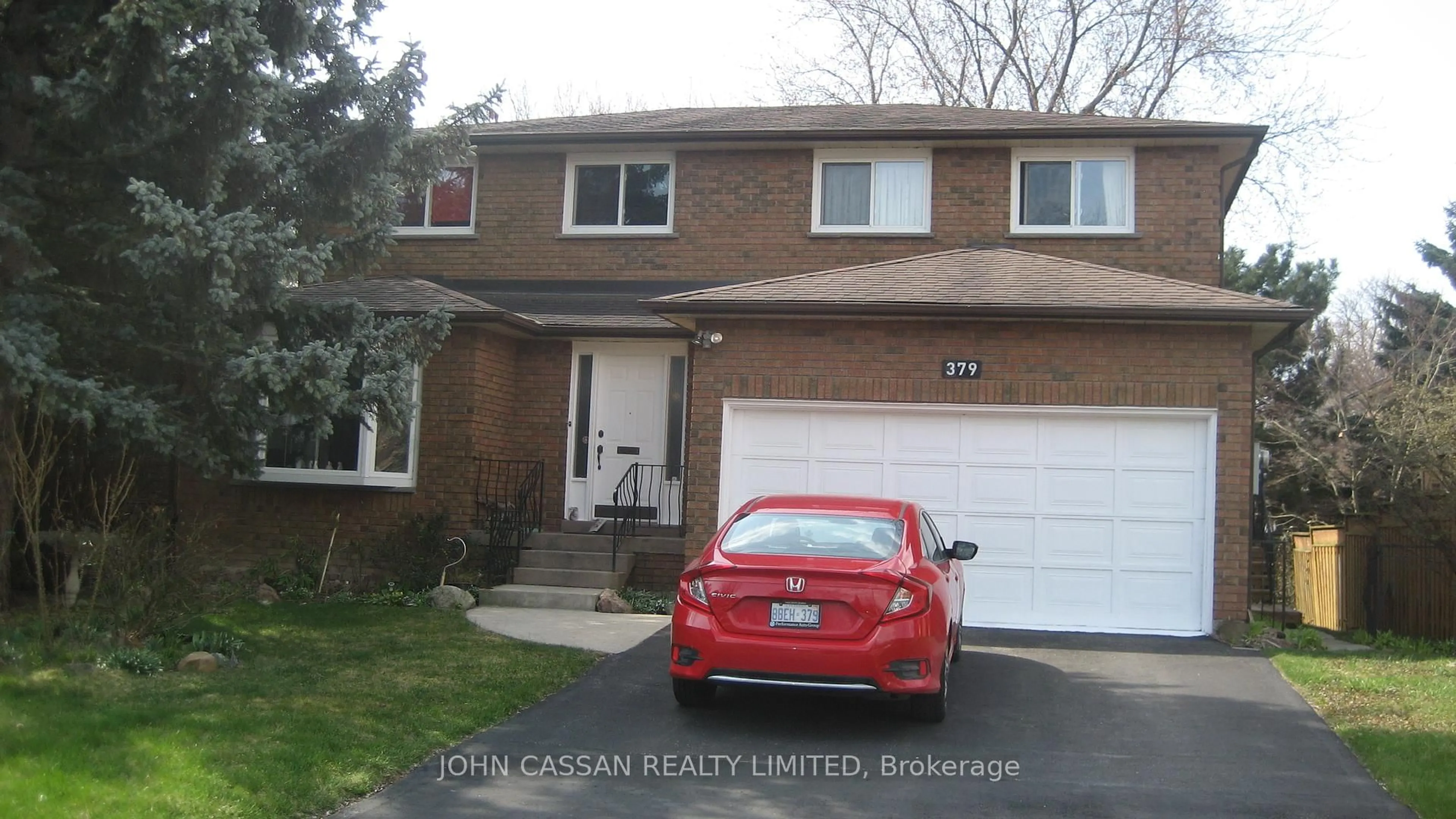 Unknown for 379 The Thicket Cres, Mississauga Ontario L5G 4P6