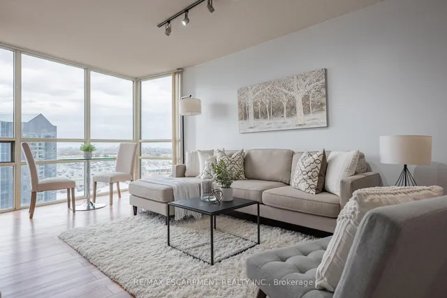 Additional property image - 50 Eglinton Ave Unit 1002
