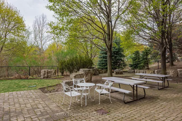 Additional property image - 50 Eglinton Ave Unit 1002