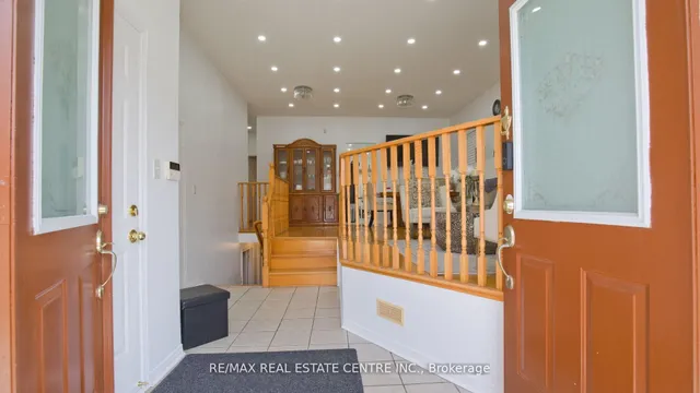 Additional image 42 of 32 Pappain Cres