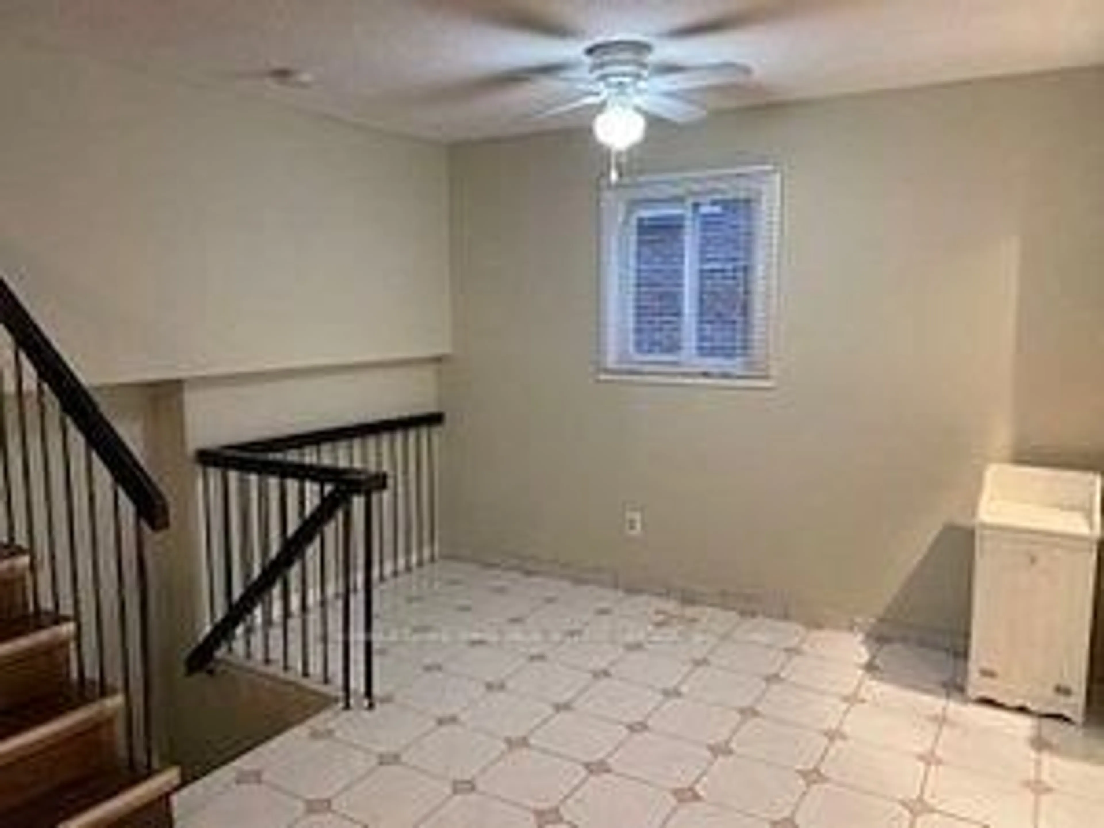 A pic of a room for 52 Simmons Blvd, Brampton Ontario L6V 3V6