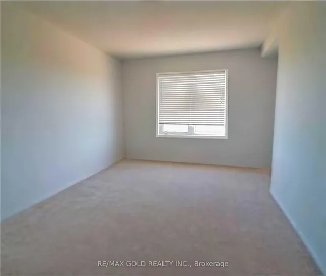 Additional property image - 2468 Post Rd Unit 20