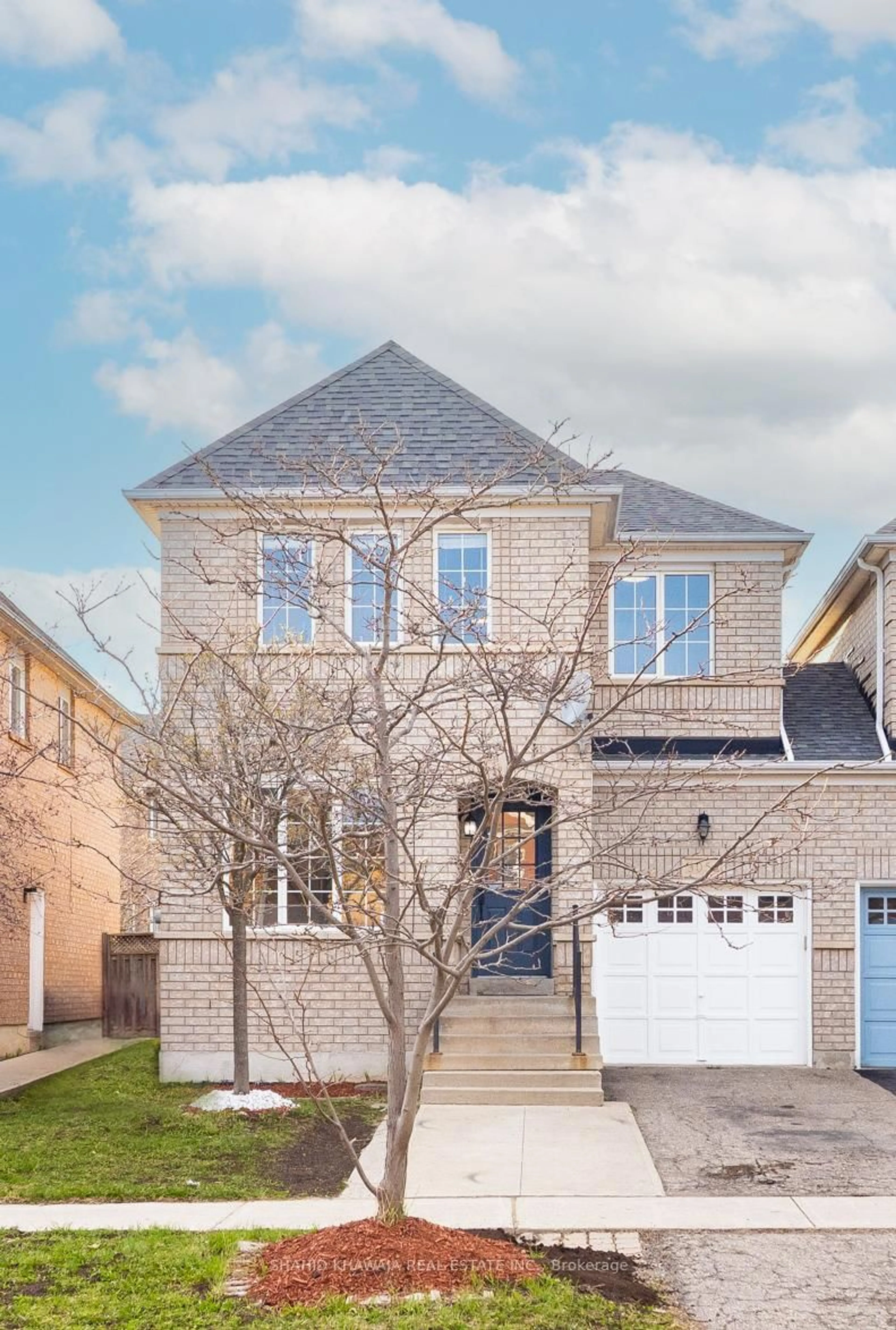 Home with brick exterior material, street for 3055 Mcdowell Dr, Mississauga Ontario L5M 6J6