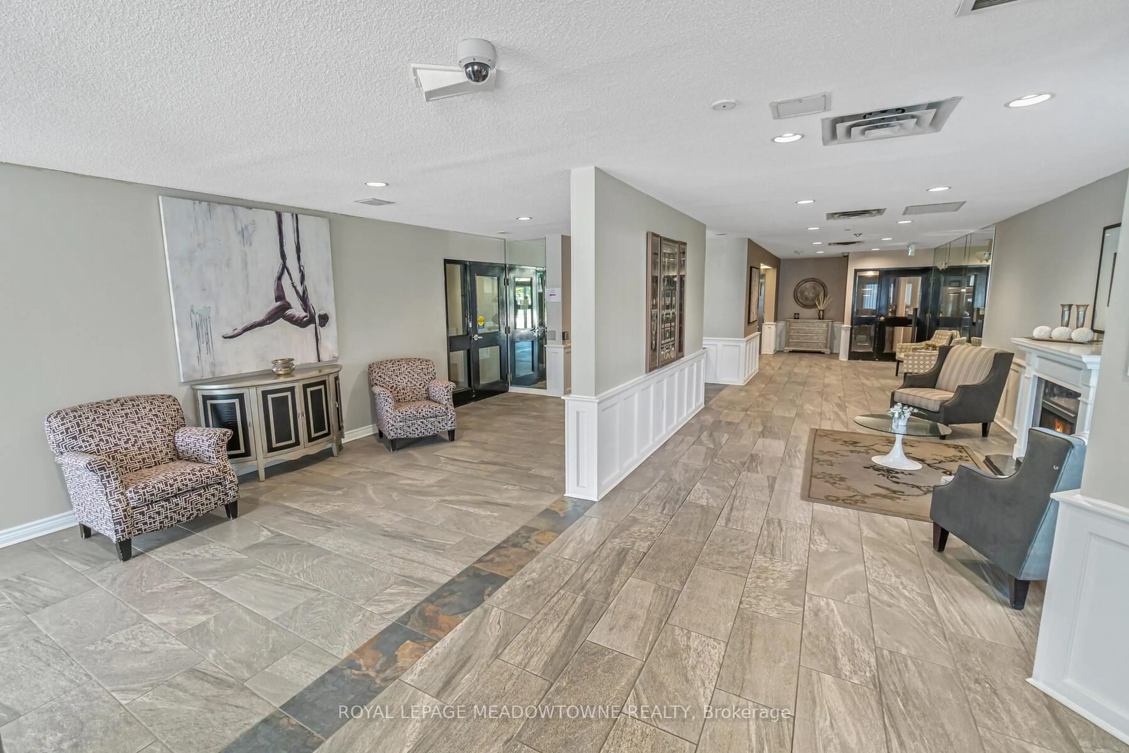 Lobby for 20 McFarlane Dr #602, Halton Hills Ontario L7G 5J8