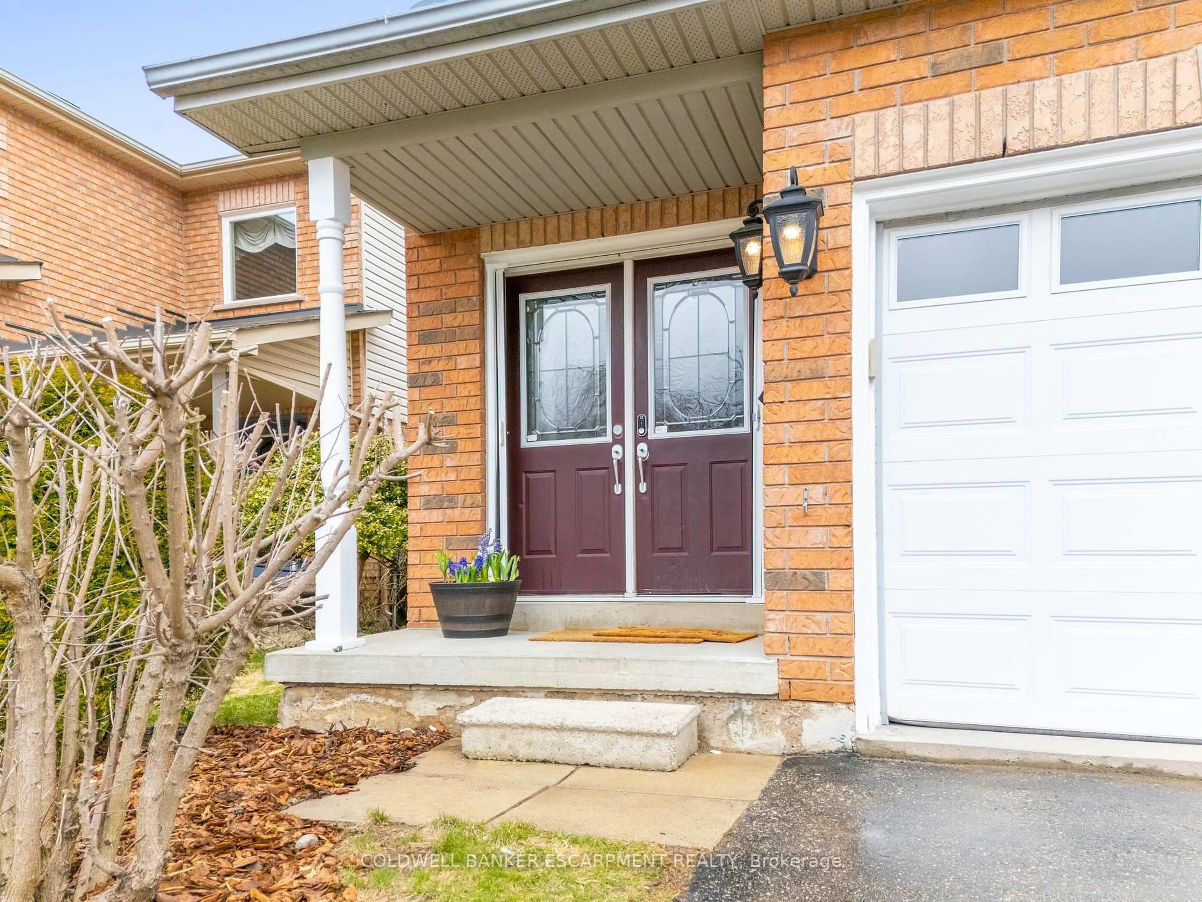 Unknown for 26 Spruce Blvd, Halton Hills Ontario L7J 2Y2