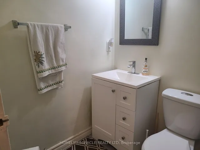 Additional property image - 10 Eddystone Ave Unit 220