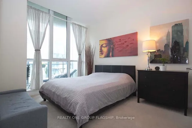Additional property image - 75 Eglinton Ave Unit 2408