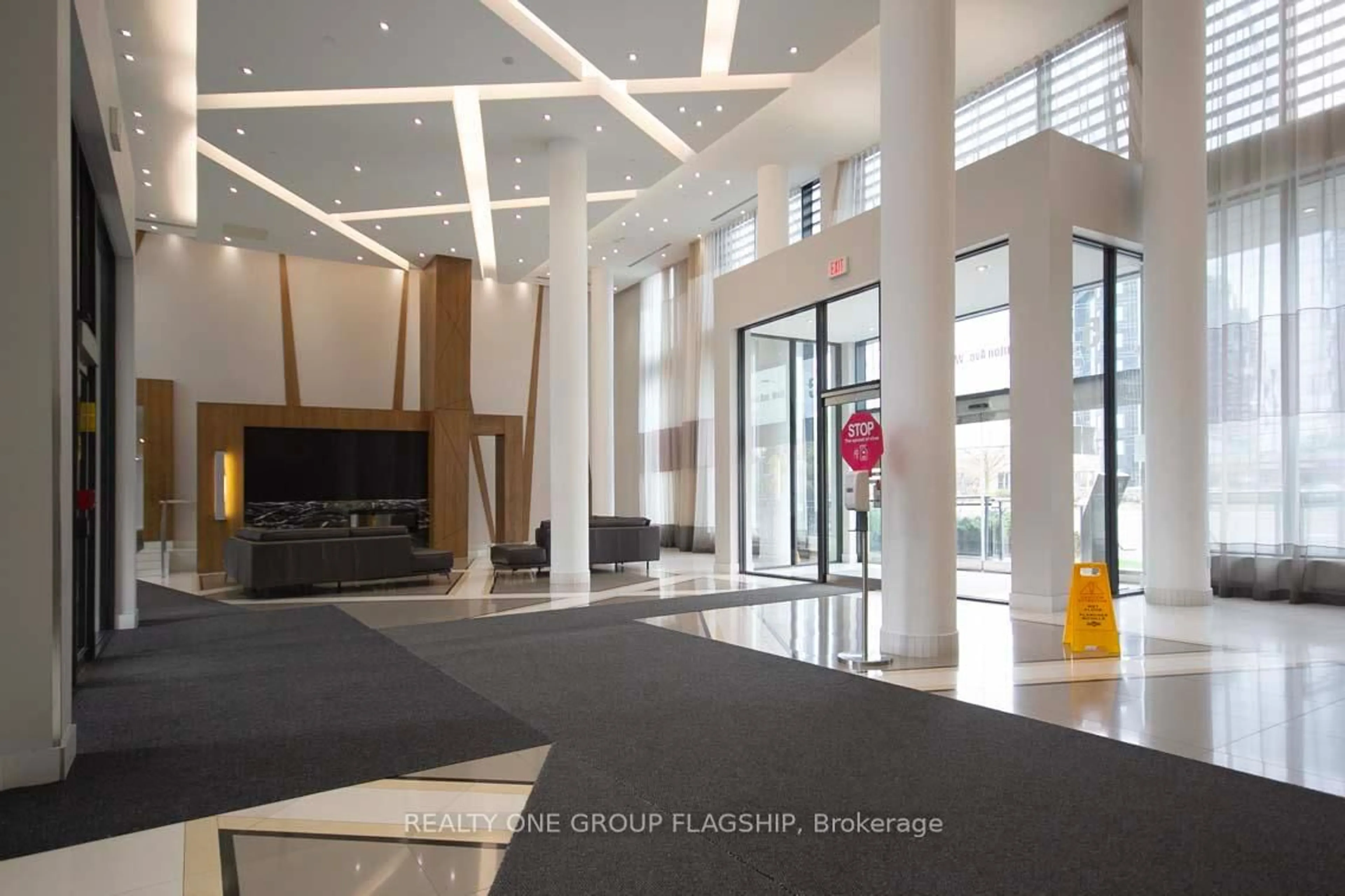 Lobby for 75 Eglinton Ave #2408, Mississauga Ontario L5R 0E5
