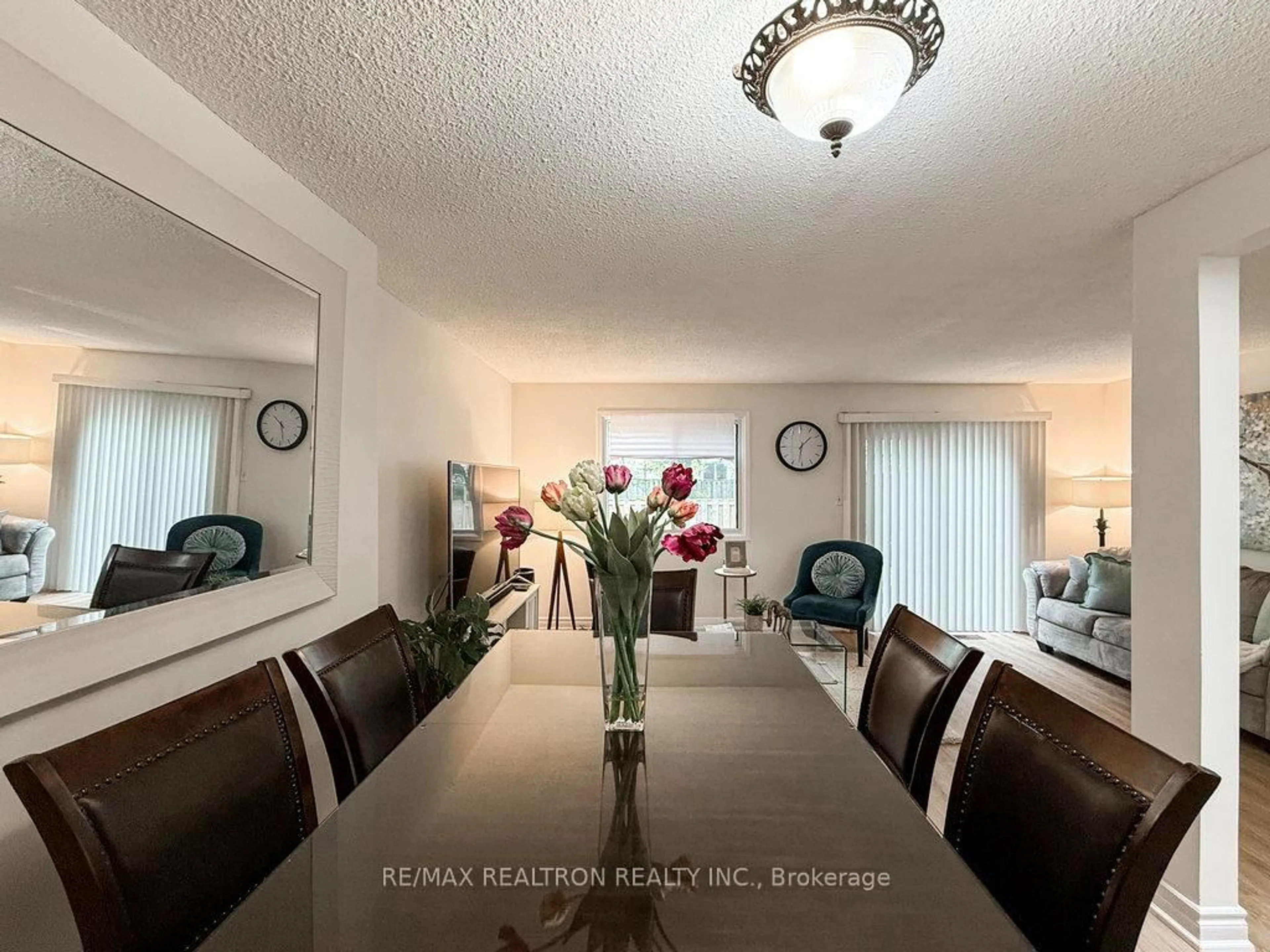 Dining room, unknown for 2651 Aquitane Ave #73, Mississauga Ontario L5N 1V5