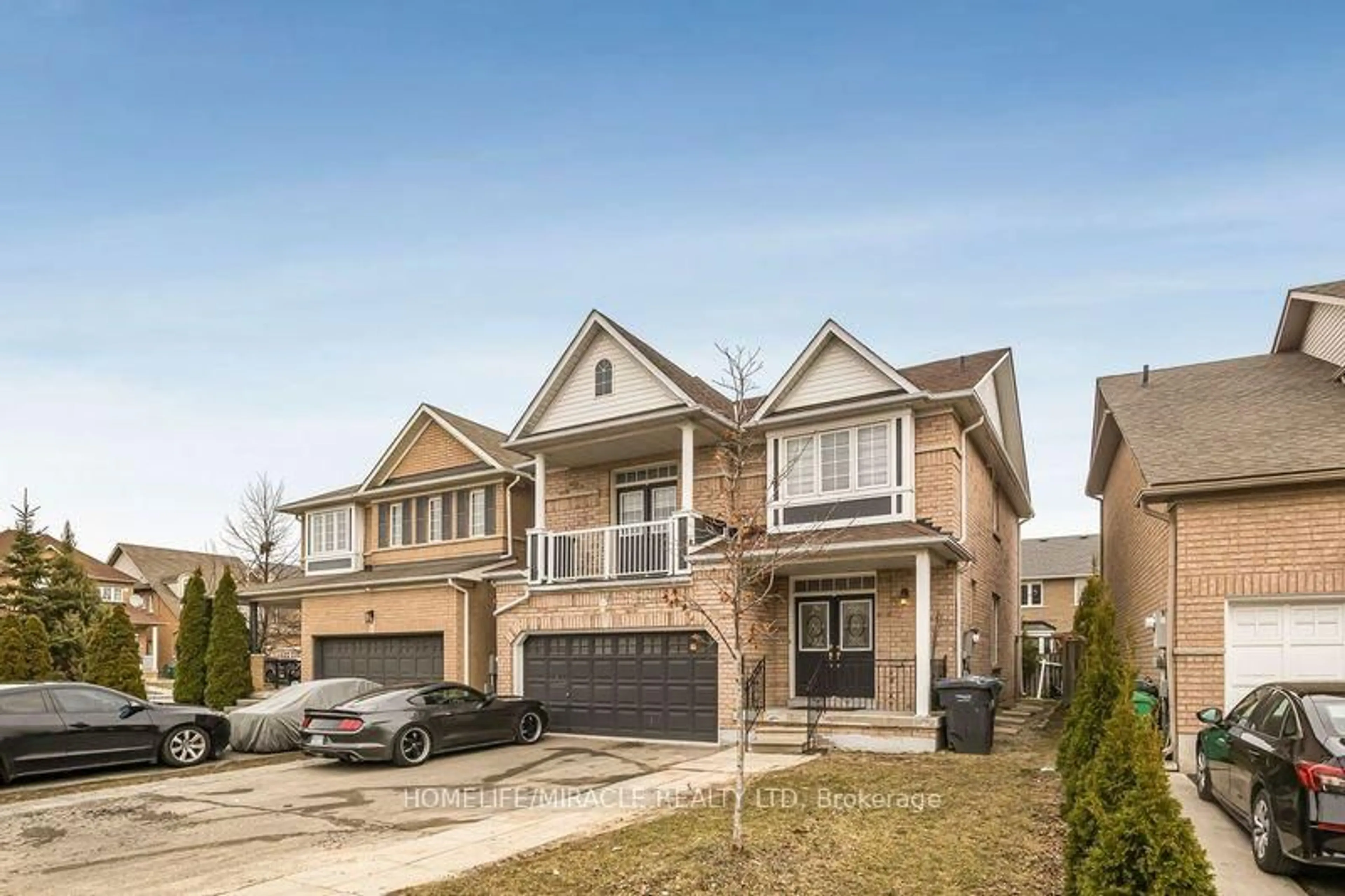 Home with brick exterior material, street for 4 ChalkFarm Cres, Brampton Ontario L7A 3V8