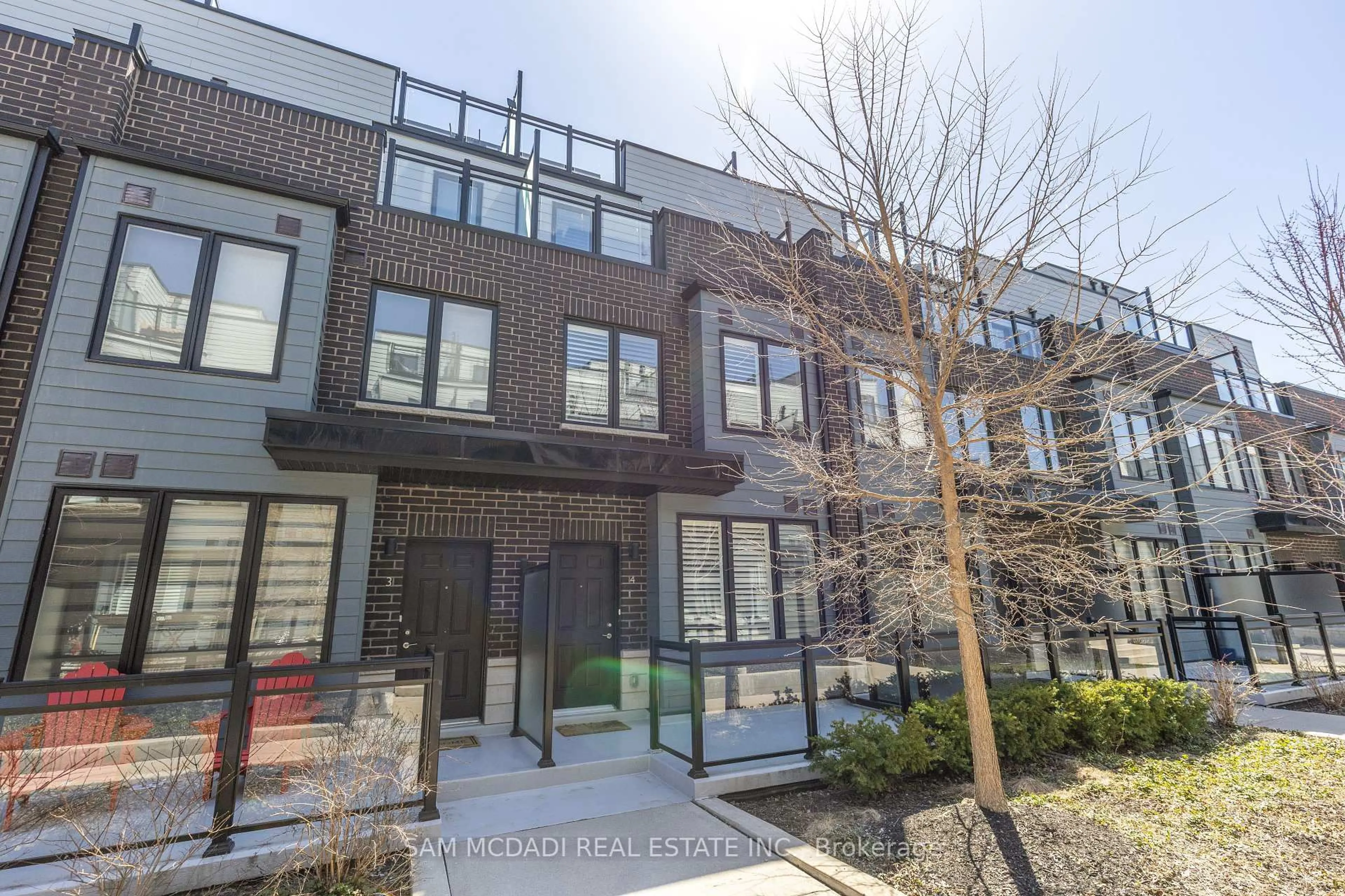 Home with brick exterior material, street for 2255 Mcnab Lane #4, Mississauga Ontario L5J 0B3