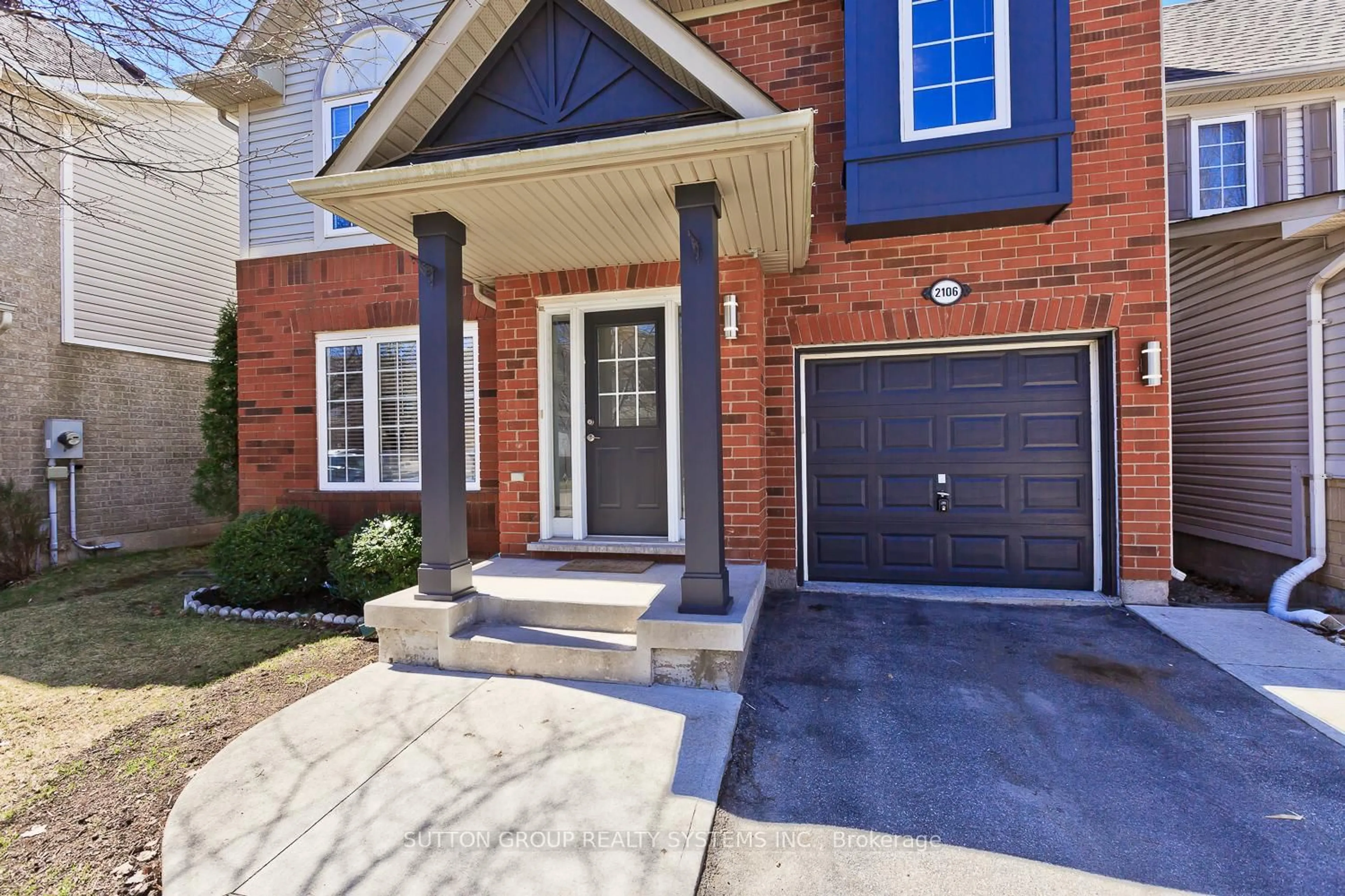 Home with brick exterior material, street for 2106 Dunmore Ave, Burlington Ontario L7L 6V9