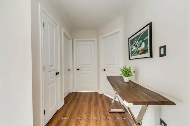 Additional property image - 5331 Applegarth Dr