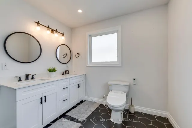 Additional property image - 5331 Applegarth Dr