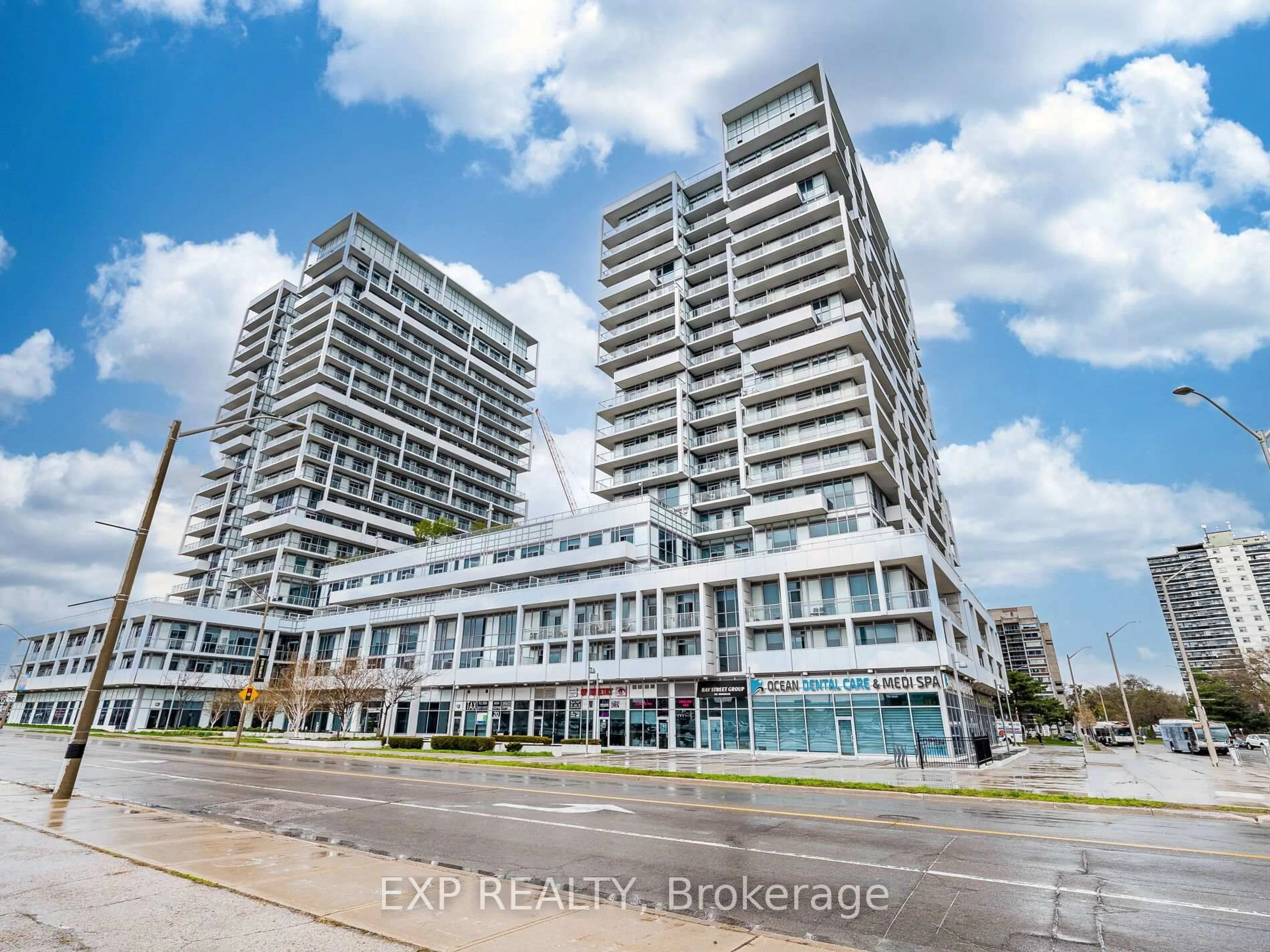 Unknown for 55 Speers Rd #502, Oakville Ontario L6K 0H9