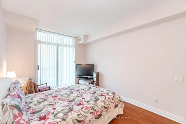 Additional image 32 of 5 Marine Parade Dr Unit 911