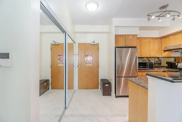 Additional image 42 of 5 Marine Parade Dr Unit 911