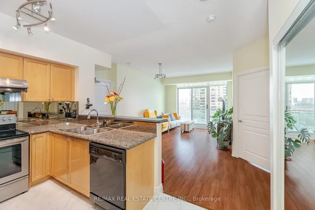 Additional image 41 of 5 Marine Parade Dr Unit 911