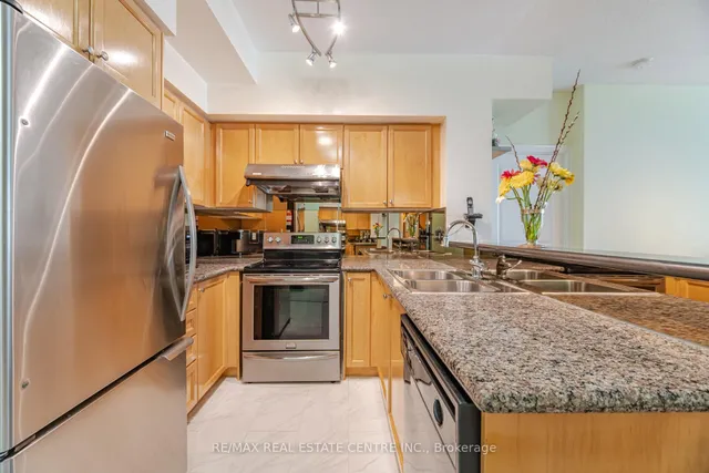 Additional image 40 of 5 Marine Parade Dr Unit 911