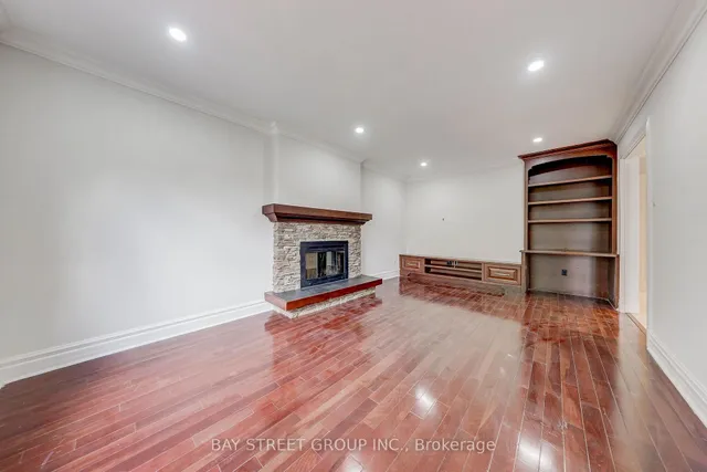 Additional property image - 2042 Golden Briar Tr