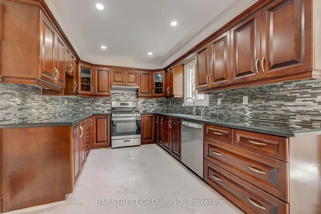Additional property image - 2042 Golden Briar Tr