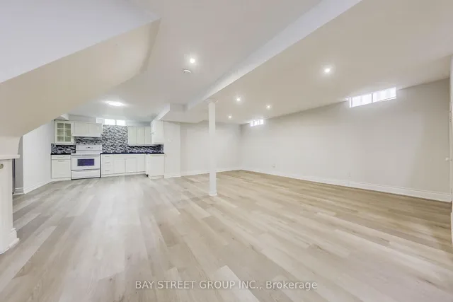 Additional property image - 2042 Golden Briar Tr